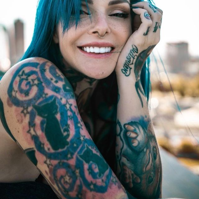 Riae Suicide Model Wiki Bio Age Height Weight Net Worth Career