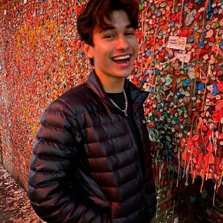 Kio Cyr Wiki, Bio, Age, Height, Weight, Girlfriend, Net Worth - Pop Creep