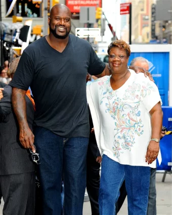 shaquille-oneal-mother shaquille-oneal-mother