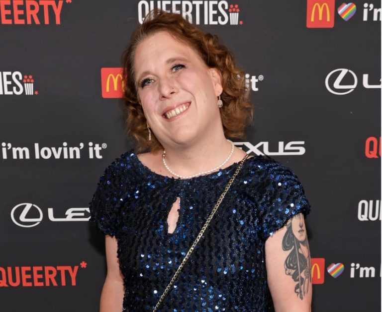 amy-schneider-before-surgery