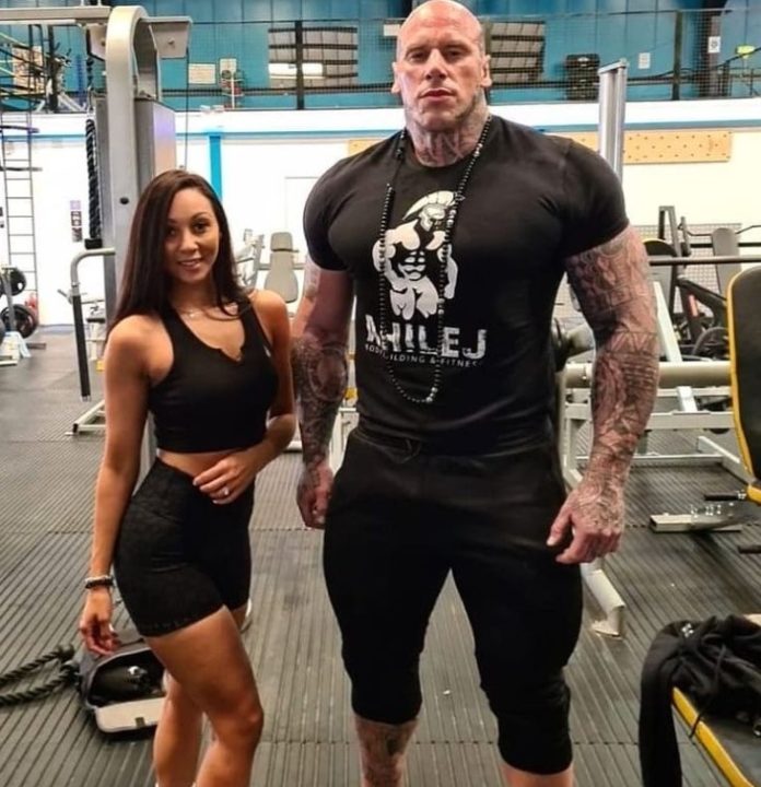 sacha-stacey-martyn-ford sacha-stacey-martyn-ford