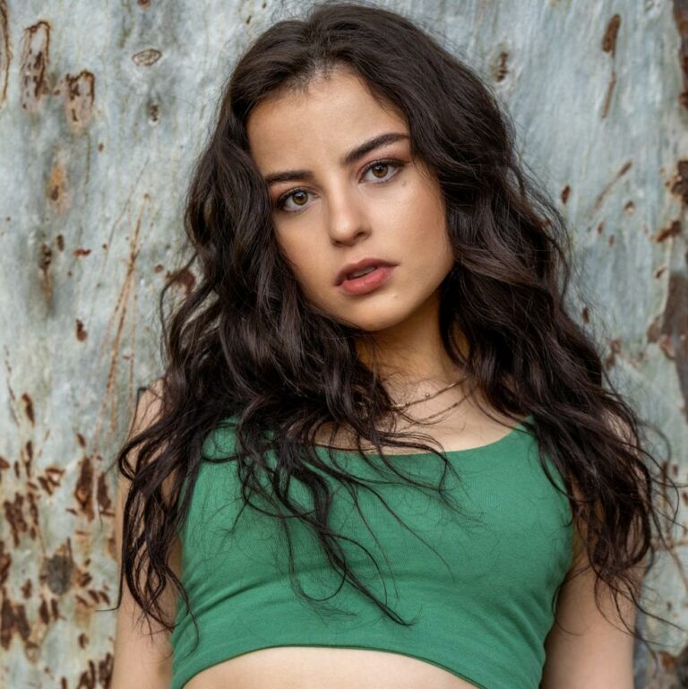 katie-sarife-age