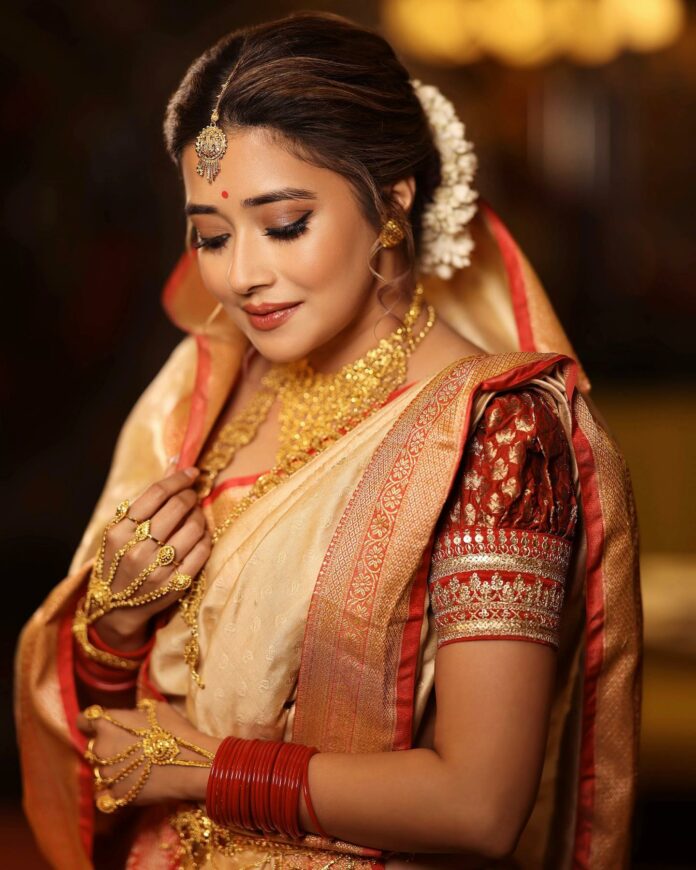 tina-datta tina-datta