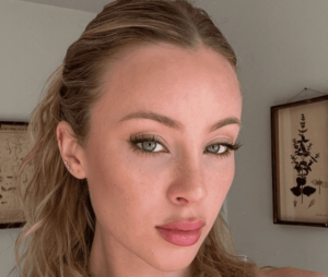 Daisy Keech [Model] Age, Height, Bio, Wiki, Boyfriend and Net Worth