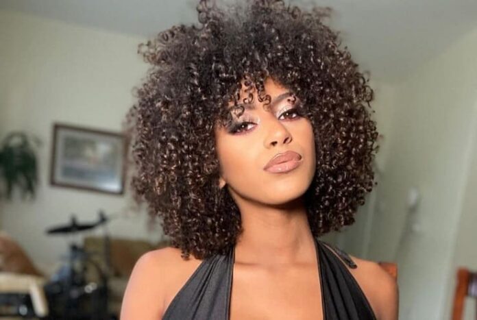 Briana Smith Height