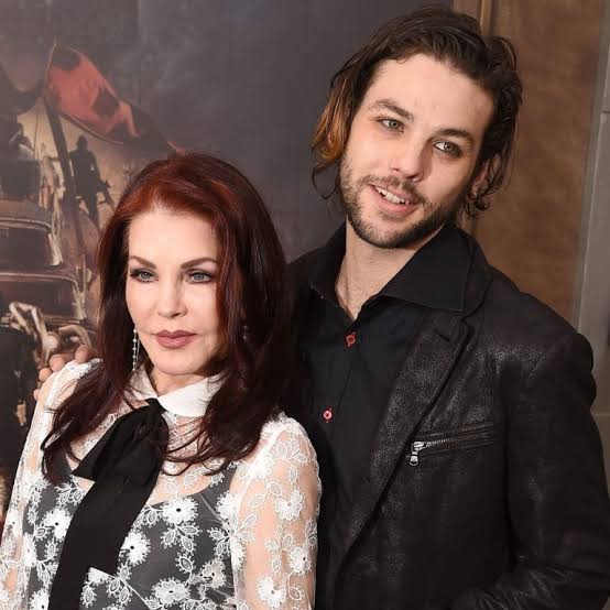Navarone Garibaldi Wife, Father and Kids Everything to Know About Priscilla Presley's Son Navarone Garibaldi Wife, Father and Kids Everything to Know About Priscilla Presley's Son